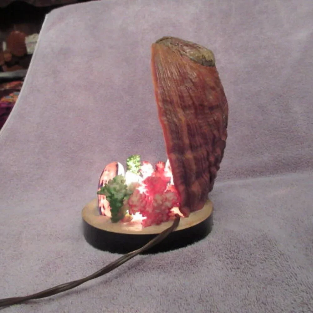 Vintage Abalone Shell TV Lamp Night Light Jesus Crucifix Shrine Lucite MCM 50s